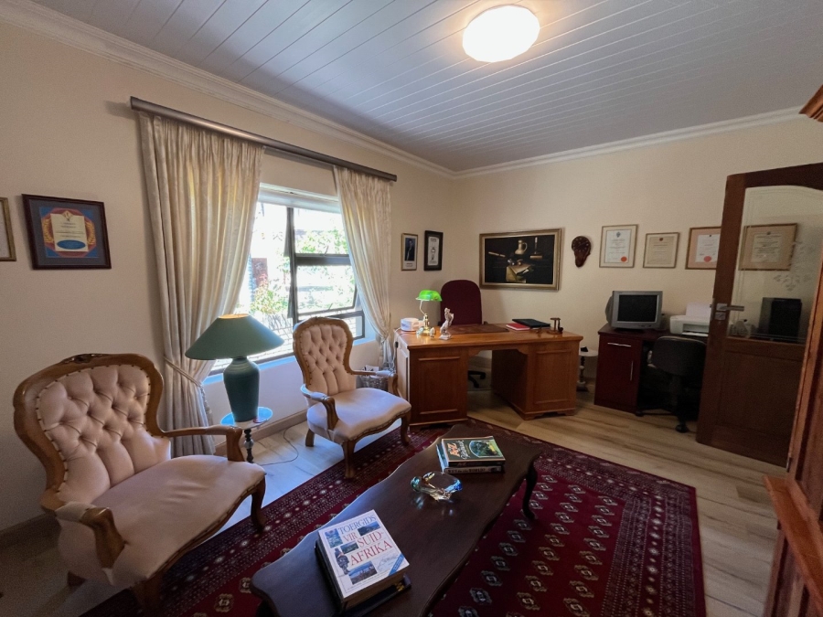 3 Bedroom Property for Sale in Outeniqua Strand Western Cape